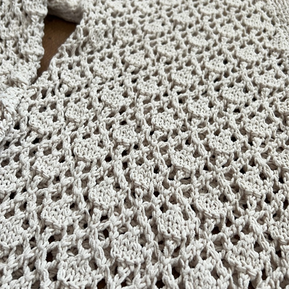 NWOT Knit Sweater Size Medium moon & madison - Picture 4 of 5